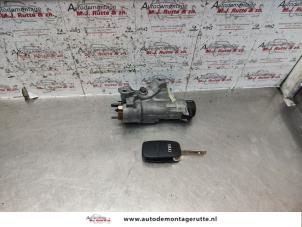 O136063 Gebruikte kontaktslot+sleutel Audi A4