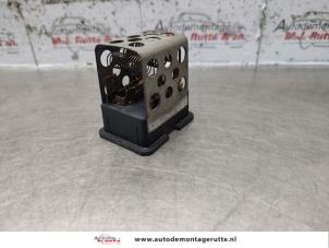 O136170 Gebruikte kachel weerstand Opel Astra