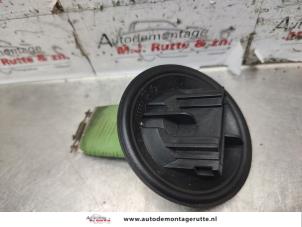 O136290 Gebruikte kachel weerstand Skoda Fabia