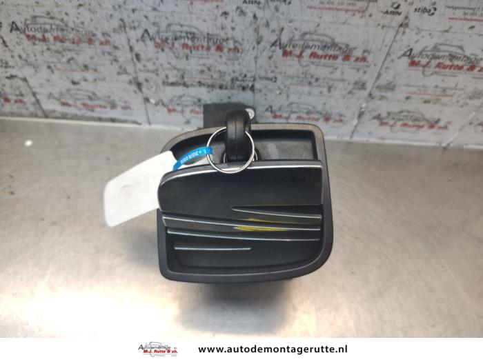 Gebruikte Schakelaar achterklep Seat Cordoba O136425