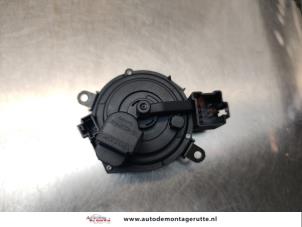 Kontaktslot + computer van een Volvo V50 (MW) 1.6 D 16V 2006