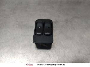 O136493 Gebruikte combischakelaar ramen Opel Meriva