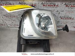 O136498 Gebruikte mistlamp rechts-voor Opel Meriva