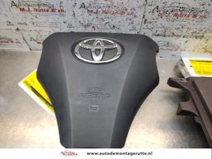 O136662 Gebruikte airbag links (stuur) Toyota IQ