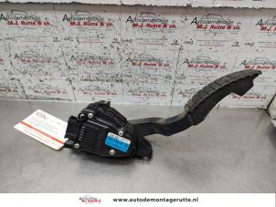 O136681 Gebruikte gaspedaal Renault Laguna