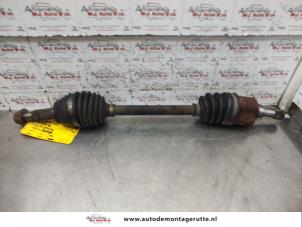 O136746 Gebruikte cardanas links-voor (vwa) Ford Fiesta