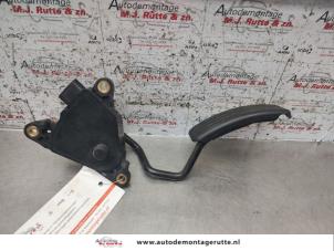 O136991 Gebruikte gaspedaal Renault Clio