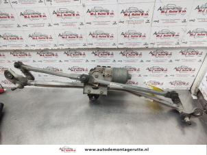 O137093 Gebruikte ruitenwismotor+mechaniek Audi A4