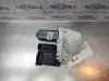 Gebruikte Portierruitmotor Volkswagen Passat O137110