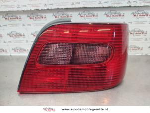 O137120 Gebruikte achterlicht rechts Citroen Xsara