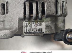 Alternator van een Subaru Legacy Wagon (BR) 2.0 16V 2009