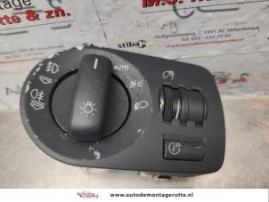 O137238 Gebruikte licht schakelaar Audi A3