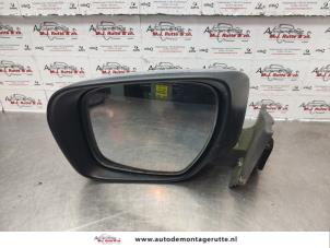 O137331 Gebruikte buitenspiegel links Mazda 5.