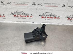O137348 Gebruikte sensor map (inlaatspruitstuk) Volkswagen Golf
