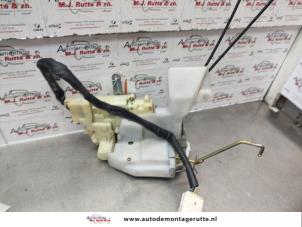O137450 Gebruikte slotmechaniek portier 2deurs links Toyota Celica
