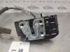 Gebruikte Slotmechaniek Portier 4Deurs links-achter Nissan Note O137592