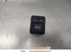O137776 Gebruikte schakelaar spiegel Toyota Avensis
