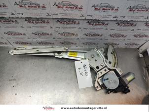 O137790 Gebruikte ruitmechaniek 2deurs links-voor Peugeot 206