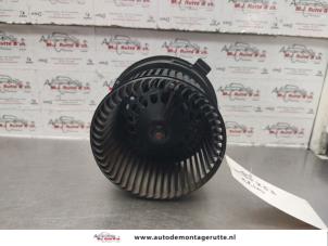 O137828 Gebruikte aanjager Peugeot 207