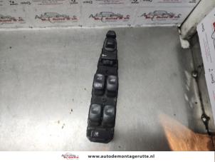 O137863 Gebruikte combischakelaar ramen Volvo V40
