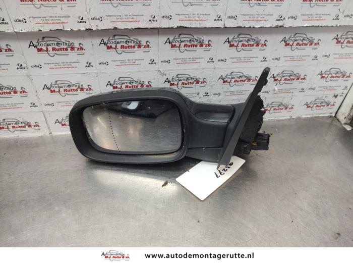Gebruikte Buitenspiegel links Renault Megane O138070