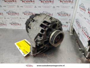 O138126 Gebruikte alternator Renault Twingo
