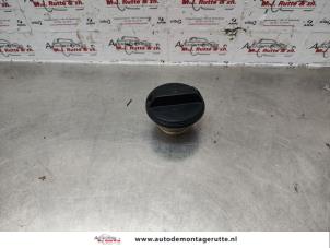 O138154 Gebruikte tankdop Nissan Note