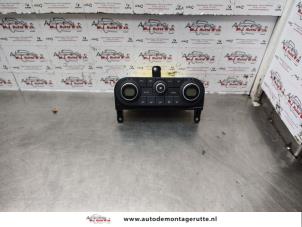 O138201 Gebruikte kachel bedieningspaneel Nissan Qashqai