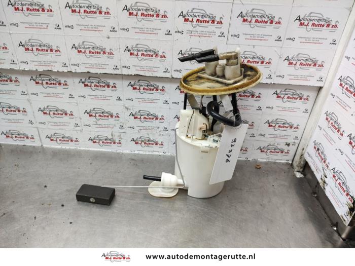 Tank element Pomp van een Saab 9-3 I (YS3D) 2.0,S 16V 1999