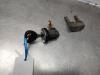 Gebruikte Portierslot Cilinder links Mazda Demio O138329