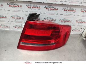O138330 Gebruikte achterlicht rechts Audi A4