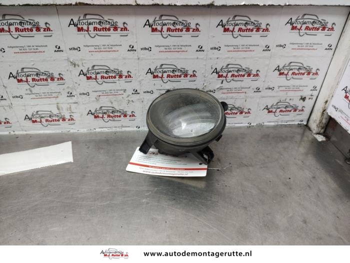 Gebruikte Mistlamp rechts-voor Audi A4 O138332