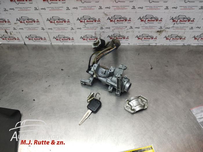 Gebruikte Elektronisch kontaktslot Suzuki Alto O138342