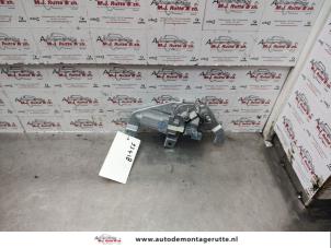 Gebruikte Ruitenwissermotor achter Opel Agila (B) 1.0 12V Prijs € 35,00 Margeregeling aangeboden door Autodemontage M.J. Rutte B.V.