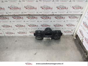 O138410 Gebruikte kachel bedieningspaneel Renault Megane