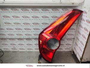 O138437 Gebruikte achterlicht rechts Opel Agila