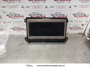 O138460 Gebruikte display interieur Audi A4