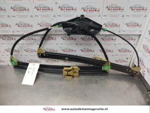 O138464 Gebruikte raammechaniek 4deurs rechts-voor Audi A4