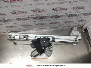 O138478 Gebruikte raammechaniek 4deurs links-voor Peugeot 308