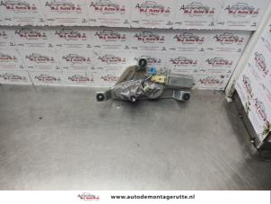 O138505 Gebruikte motor ruitenwisser achter Subaru Forester