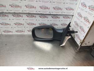 O138532 Gebruikte buitenspiegel links Renault Clio