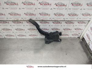 O138605 Gebruikte gaspedaal Mitsubishi Colt