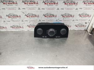 O138725 Gebruikte kachel bedieningspaneel Opel Corsa