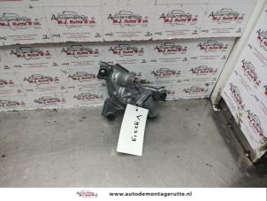 O138772 Gebruikte motor ruitenwisser achter Toyota IQ
