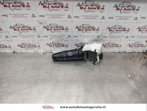 O138840 Gebruikte schakelaar richtingaanwijzer Nissan Note
