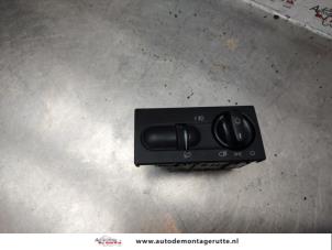 O139018 Gebruikte licht schakelaar Volkswagen Golf