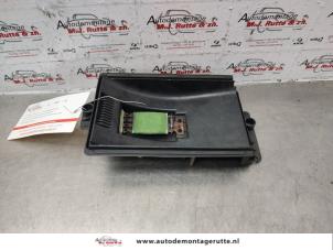 O139334 Gebruikte kachel weerstand Skoda Octavia