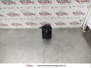 O139351 Gebruikte schakelaar licht Opel Agila