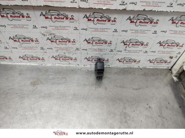 Gebruikte Elektrisch Raam Schakelaar Nissan Note O139586