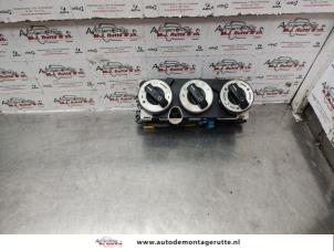 O139610 Gebruikte kachel bedieningspaneel Mitsubishi Colt